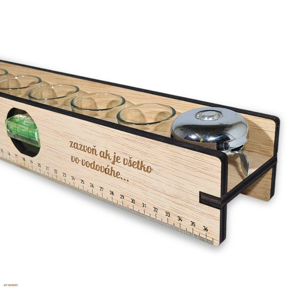 VTIPNÝ DARČEK DREVENÁ VODOVÁHA / 6 POHÁRIKOV A ZVONČEK